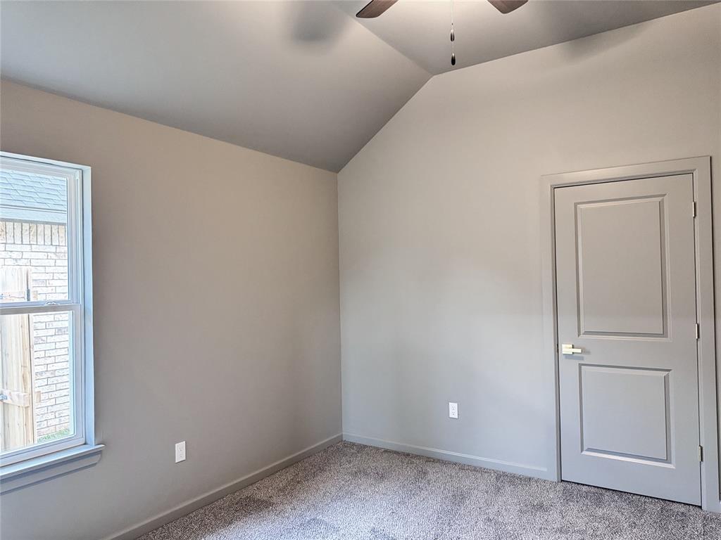 16020 Navarra Way Property Photo 27