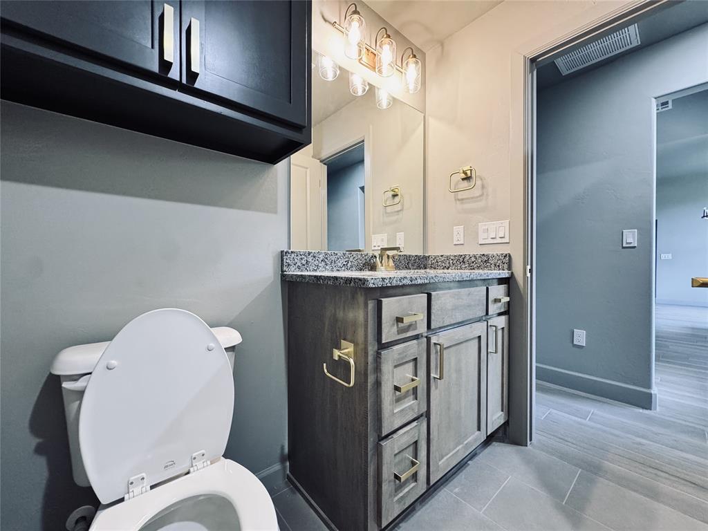16020 Navarra Way Property Photo 32