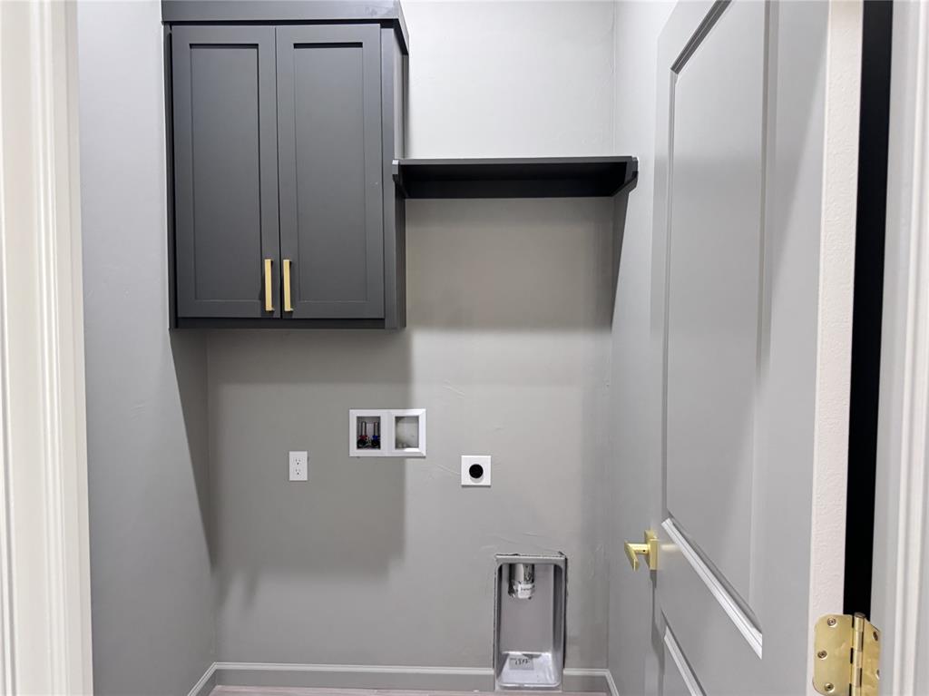 16020 Navarra Way Property Photo 38