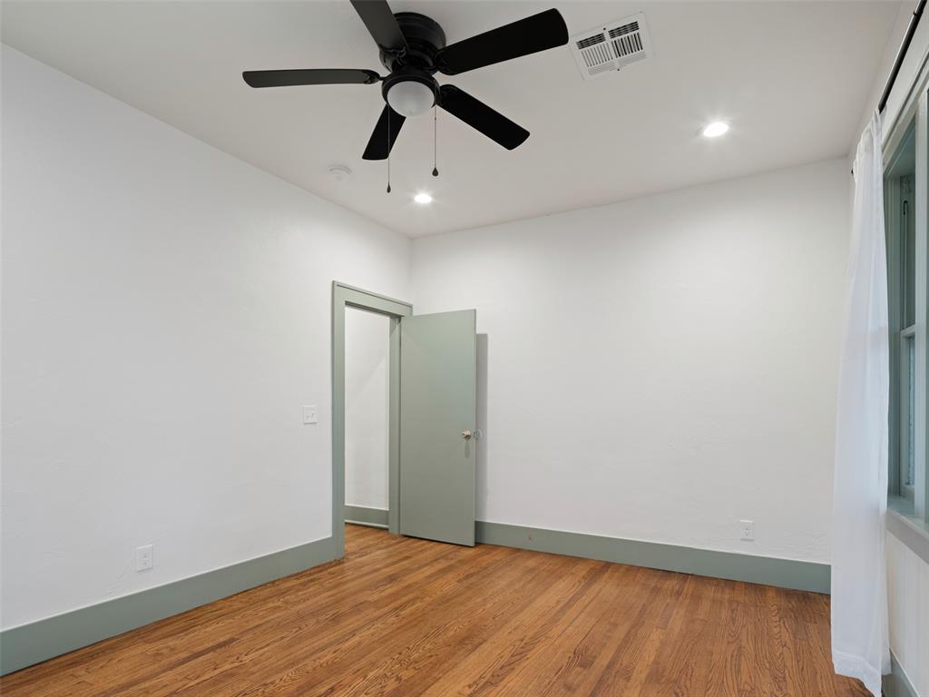 2623 N Walker Avenue Property Photo 28