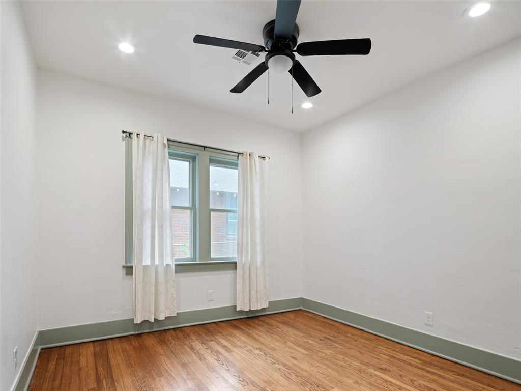 2623 N Walker Avenue Property Photo 30