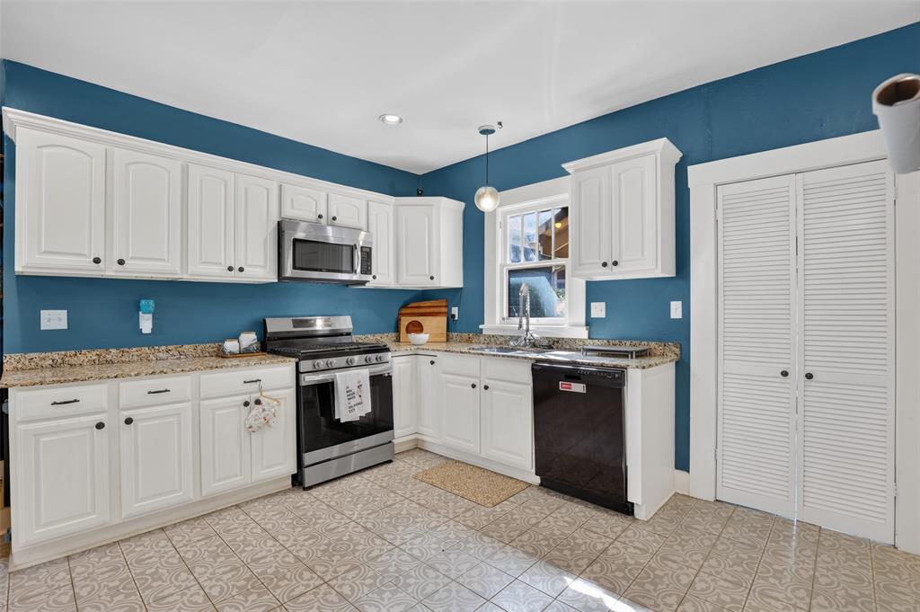 1216 Nw 39th Street Property Photo 14