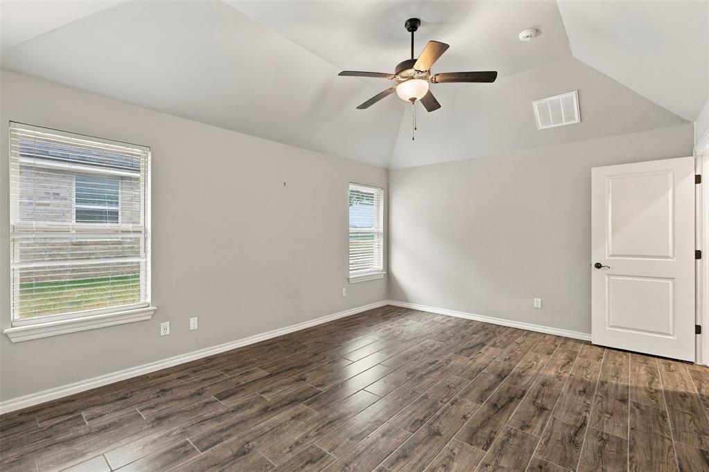 1913 Wye Street Property Photo 13