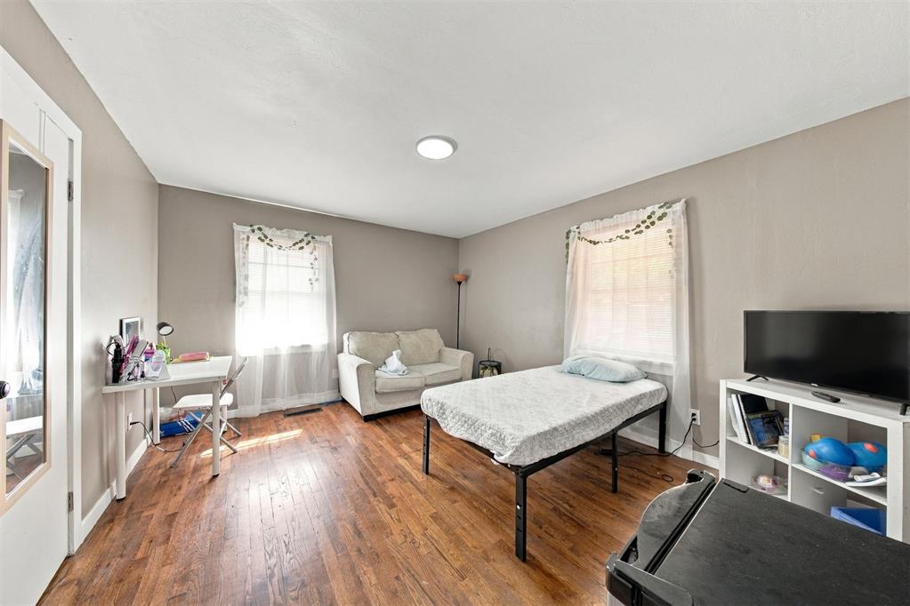 124 S 11th Street Property Photo 16
