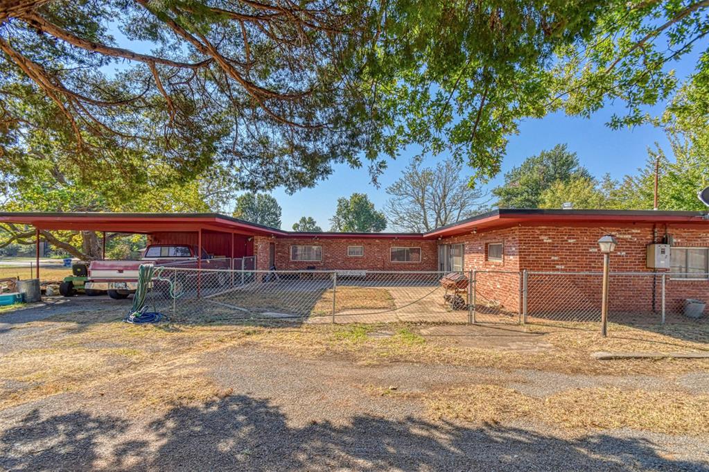 1628 W Carolina Avenue Property Photo 49