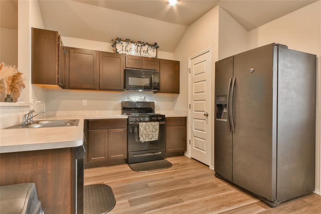 1316 Chuck Wagon Drive Property Photo 11