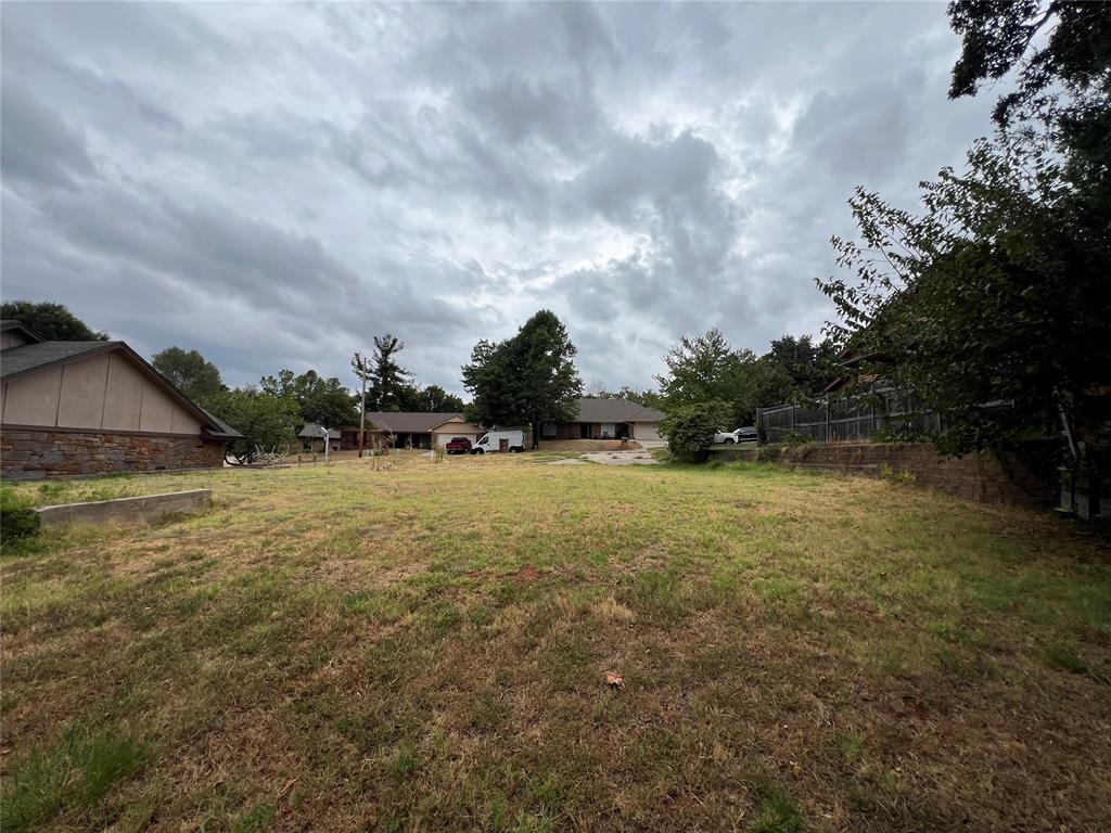 12421 Goldsborough Road Property Photo 5