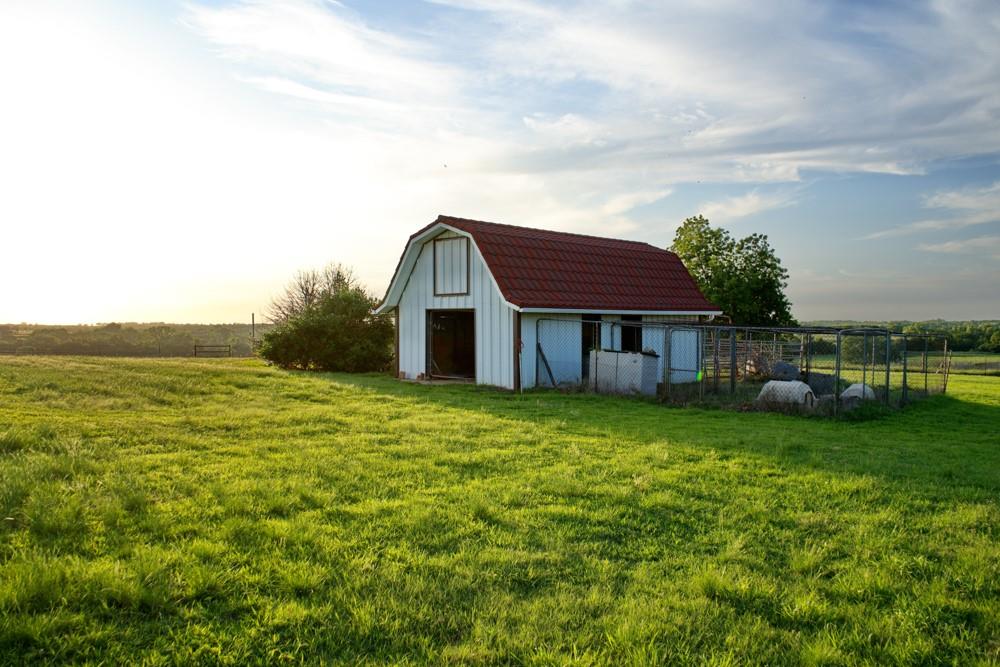 18809 230th Street Property Photo 9