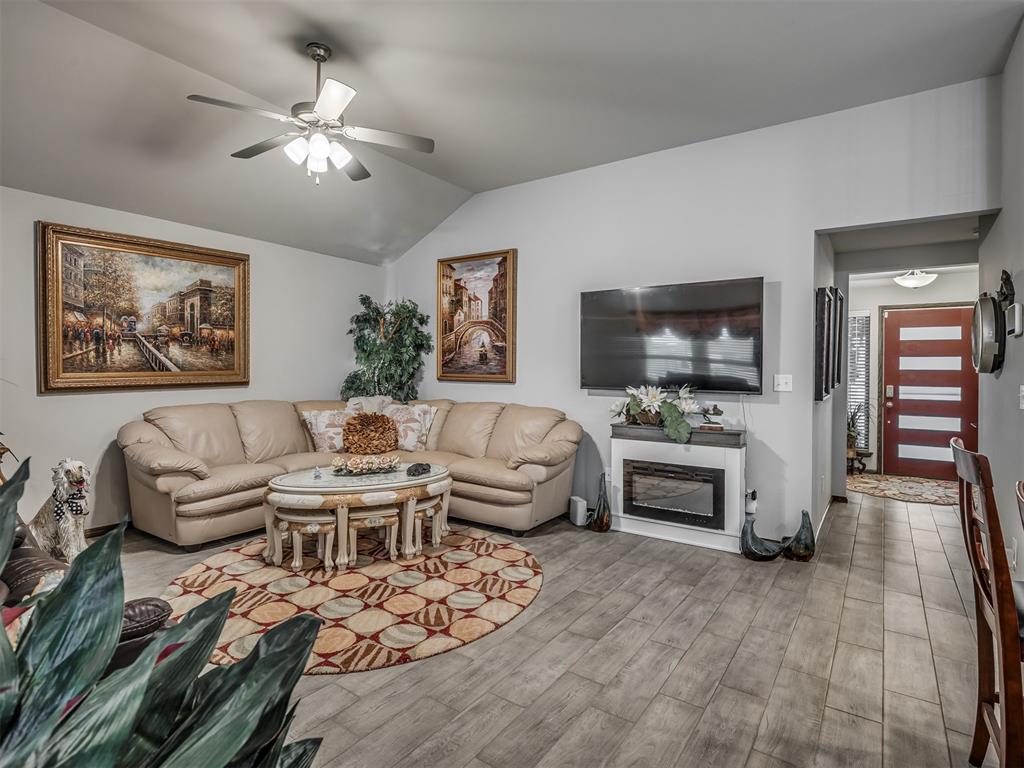 16129 Drywater Drive Property Photo 8
