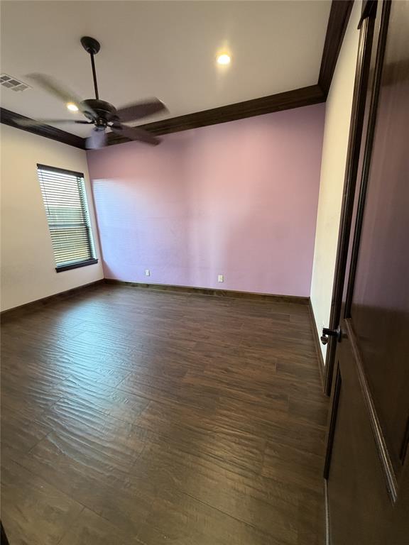 909 Nw Thornbury Drive Property Photo 28