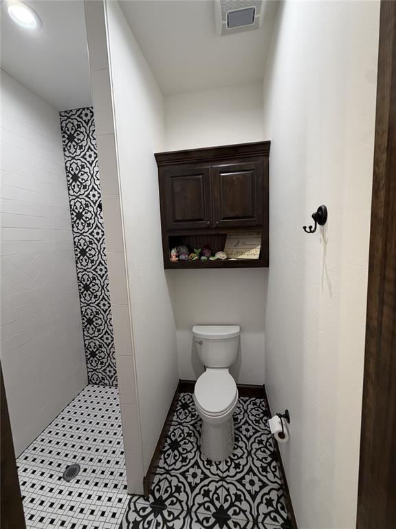 909 Nw Thornbury Drive Property Photo 45