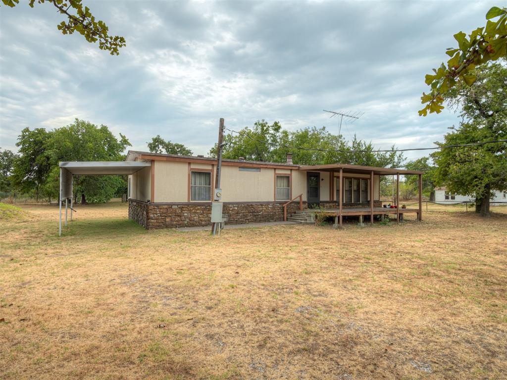 11708 E Draper Avenue Property Photo 9