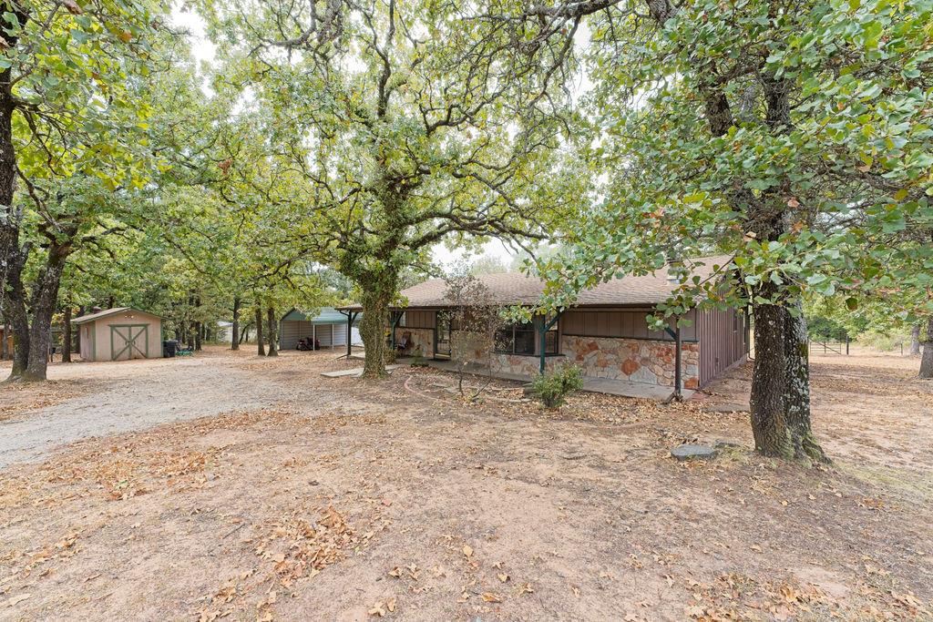 11301 Canyon Oaks Drive Property Photo 4