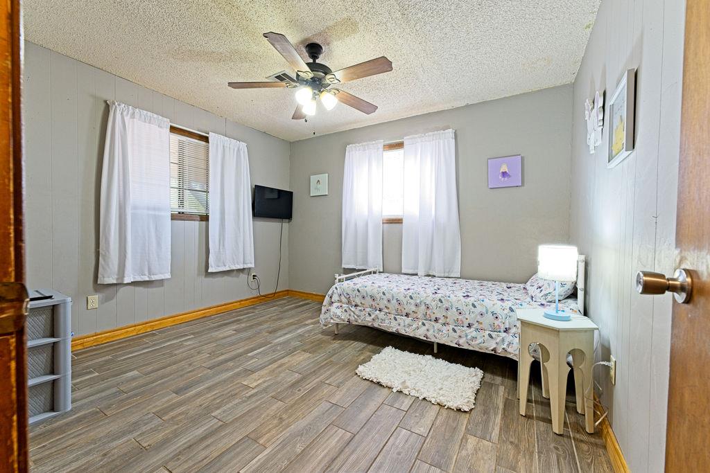 11301 Canyon Oaks Drive Property Photo 22