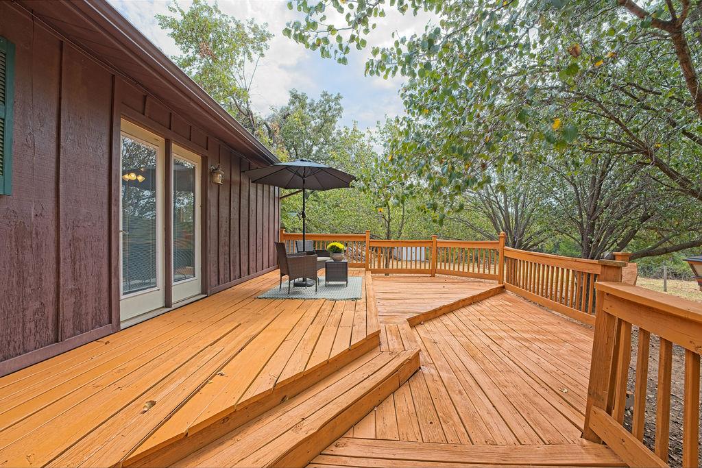 11301 Canyon Oaks Drive Property Photo 30