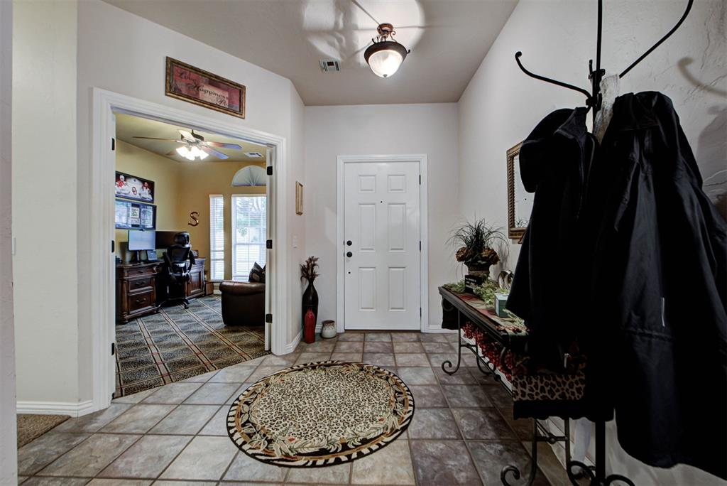17644 Lead Lane Property Photo 6