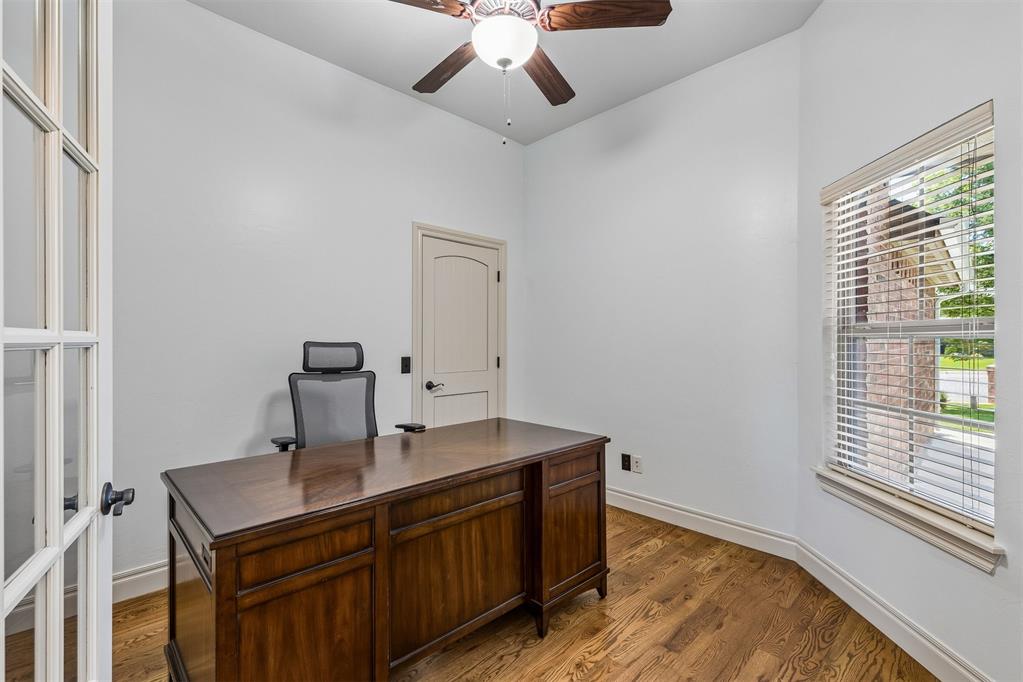 8421 Nw 126th Street Property Photo 5