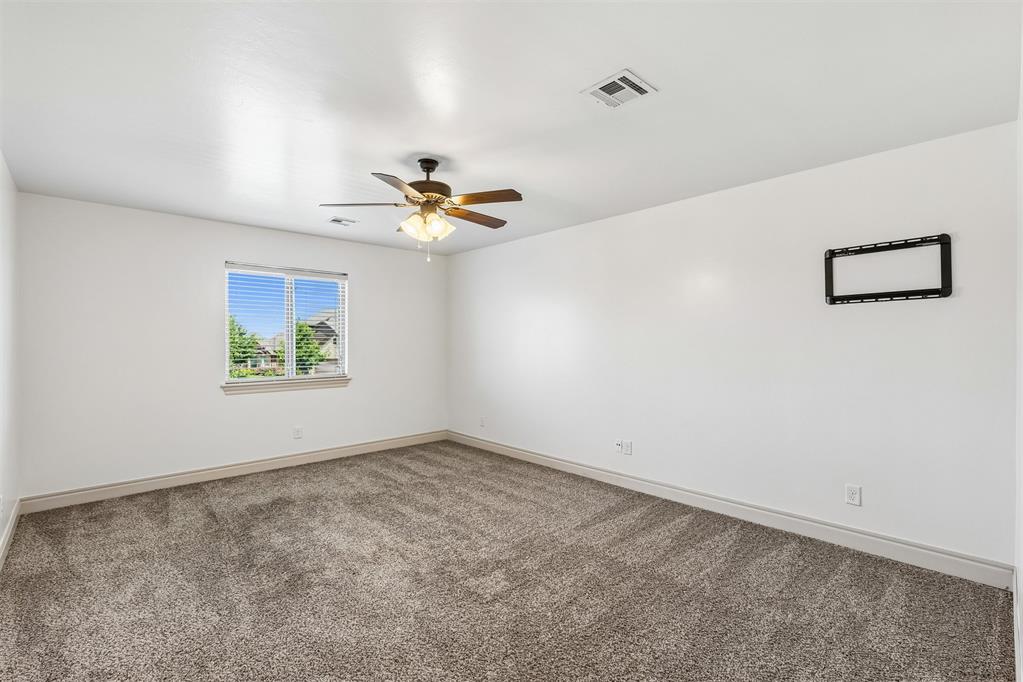 8421 Nw 126th Street Property Photo 35