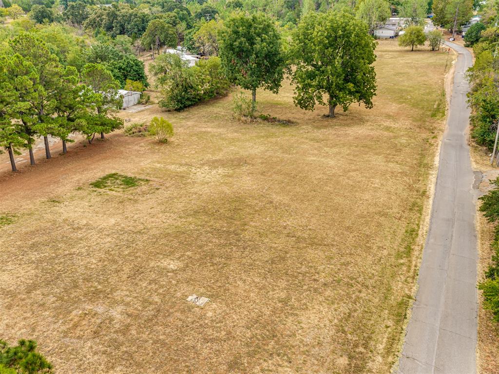 15610 Se 29th Street Property Photo 6