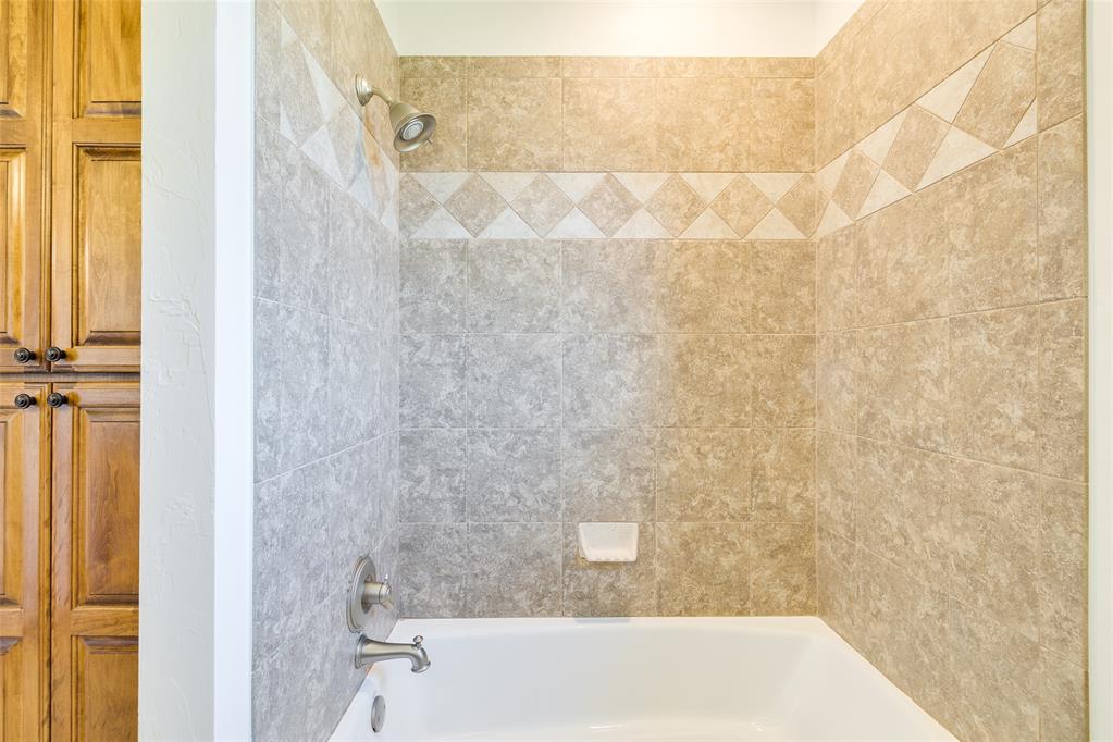 4409 Shorthorn Lane Property Photo 35