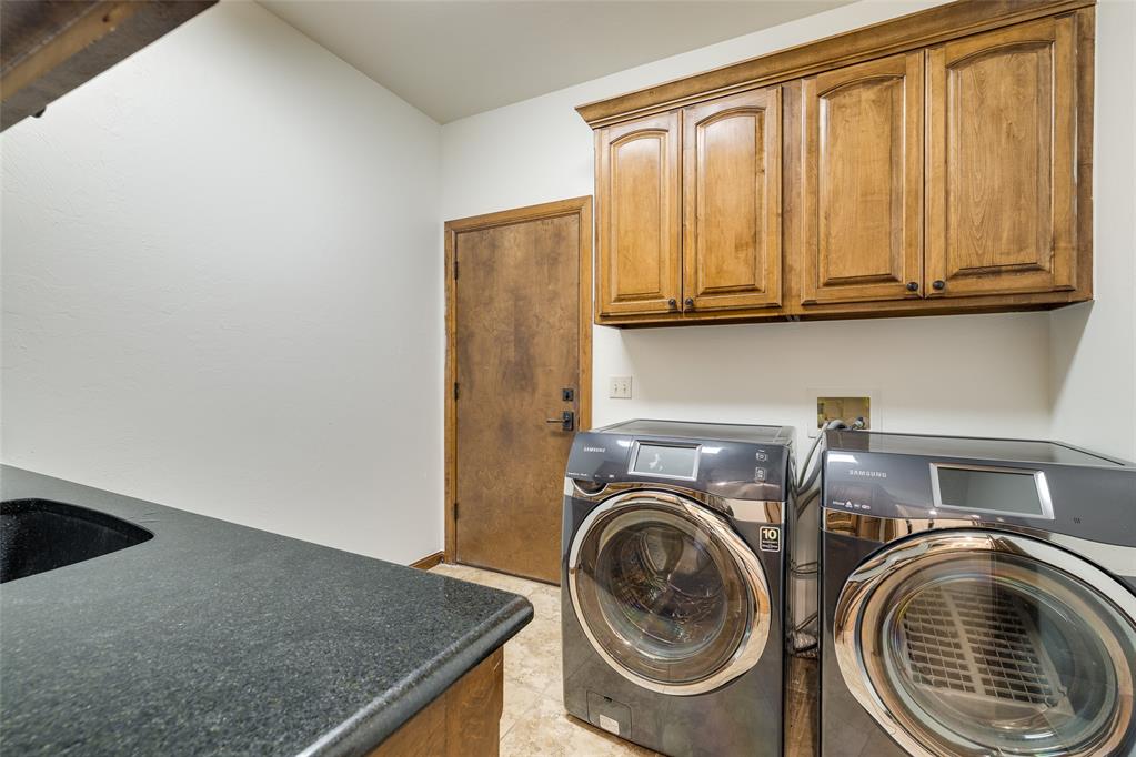 4409 Shorthorn Lane Property Photo 37