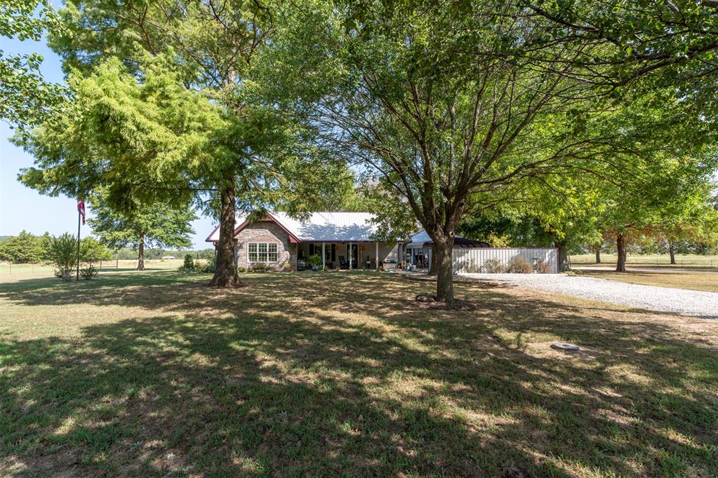 377038 E 1060 Road Property Photo 1