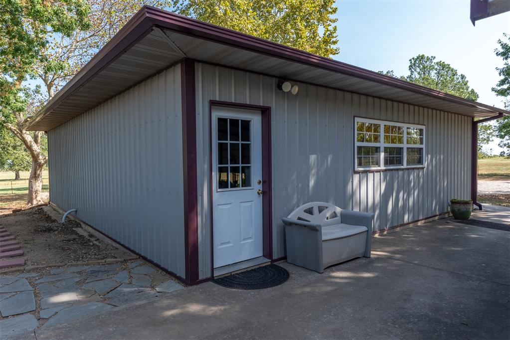 377038 E 1060 Road Property Photo 41