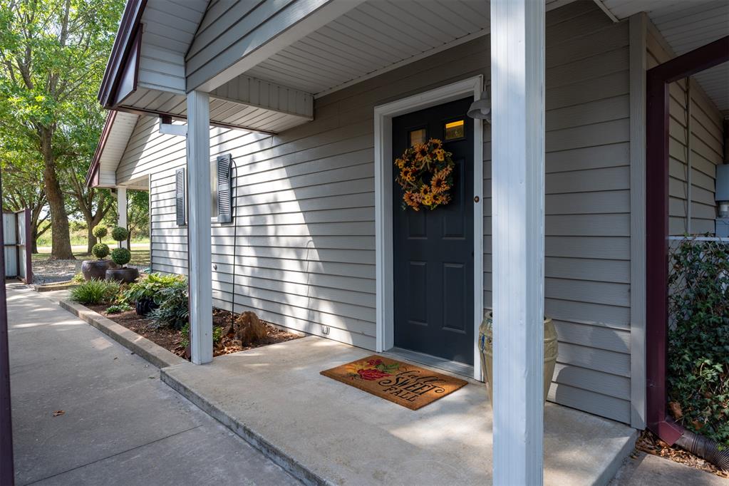 377038 E 1060 Road Property Photo 42