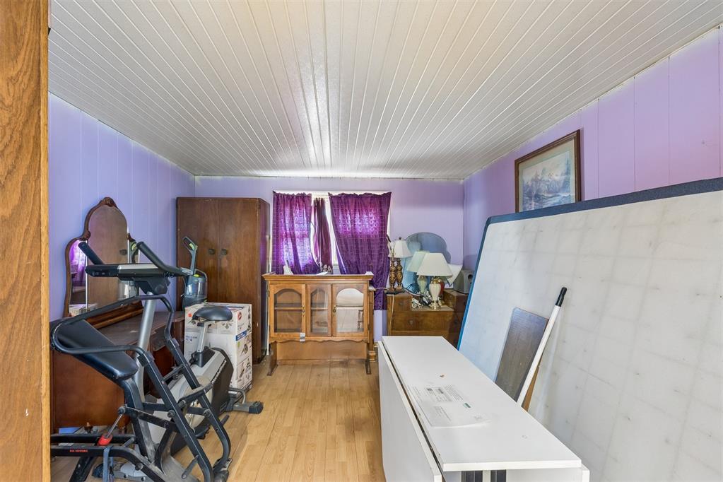 4000 Lawn Drive Property Photo 21