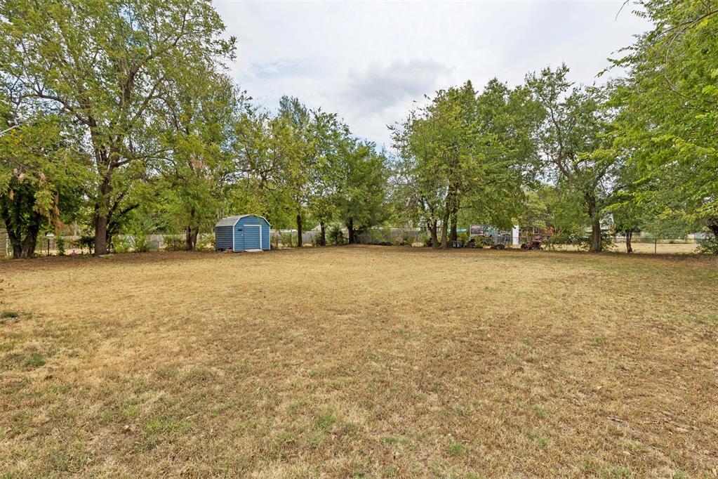 4000 Lawn Drive Property Photo 23