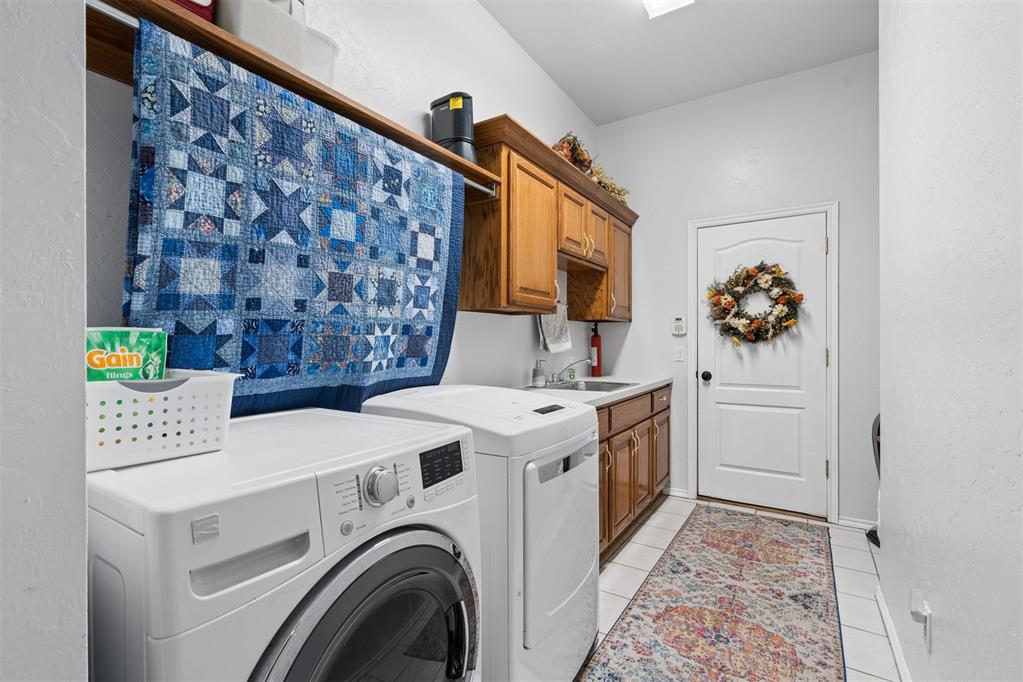 3813 Lorings Road Property Photo 40