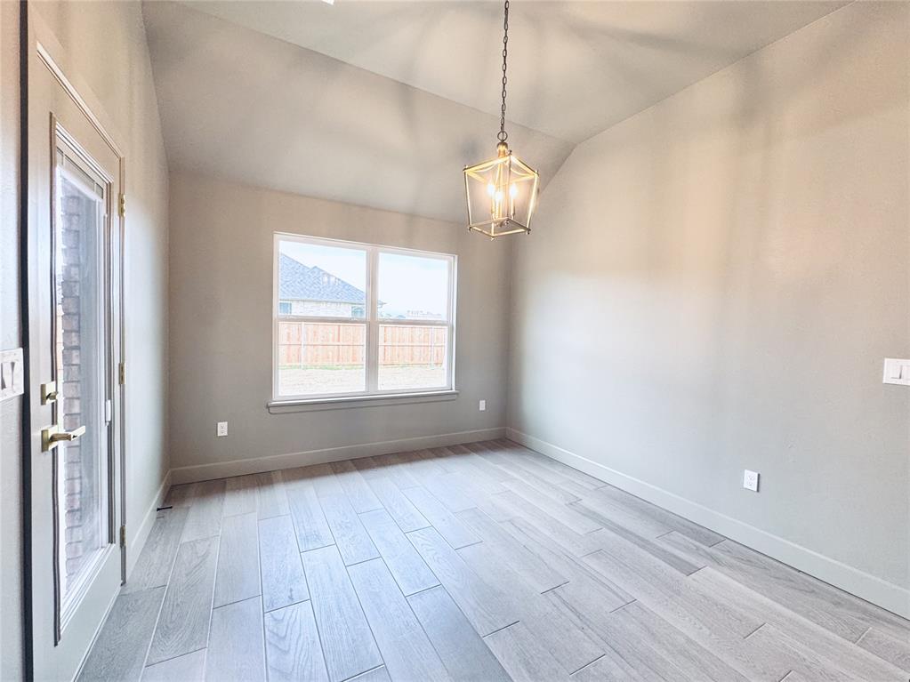 16024 Navarra Way Property Photo 10