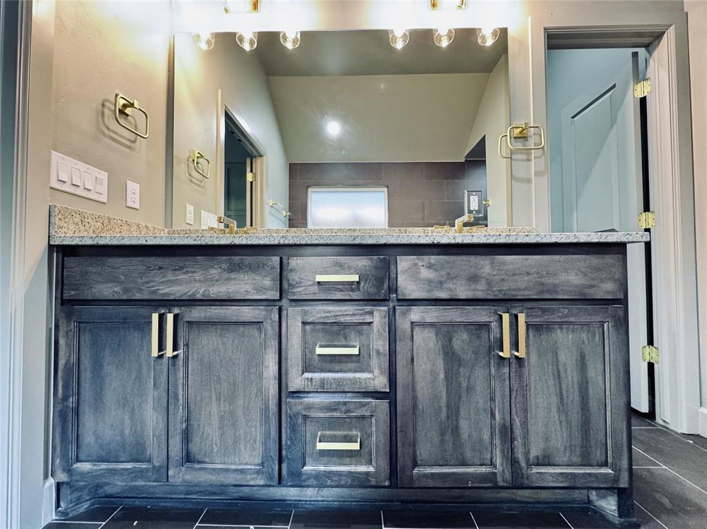 16024 Navarra Way Property Photo 15