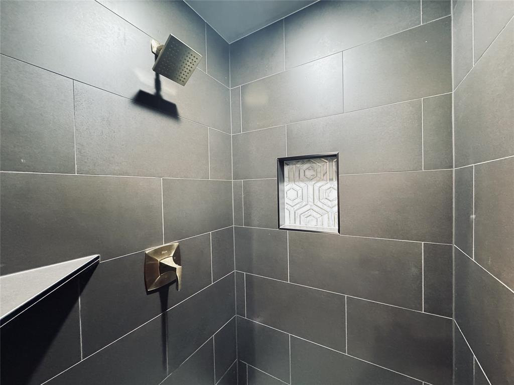 16024 Navarra Way Property Photo 27