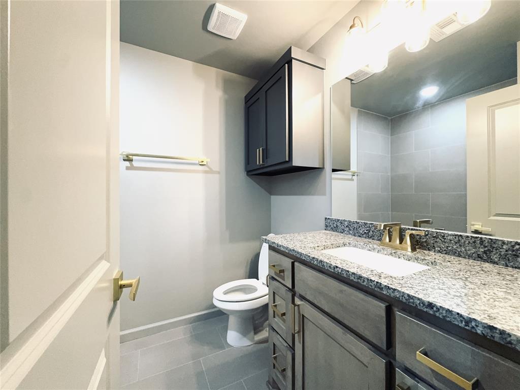 16024 Navarra Way Property Photo 38