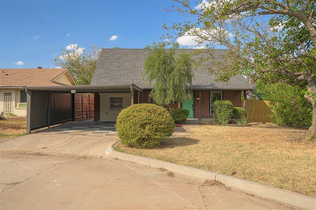 715 Harmon Circle Property Photo 1