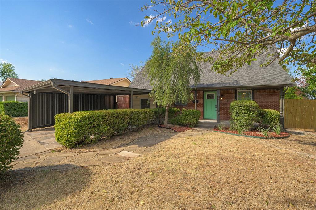 715 Harmon Circle Property Photo 2