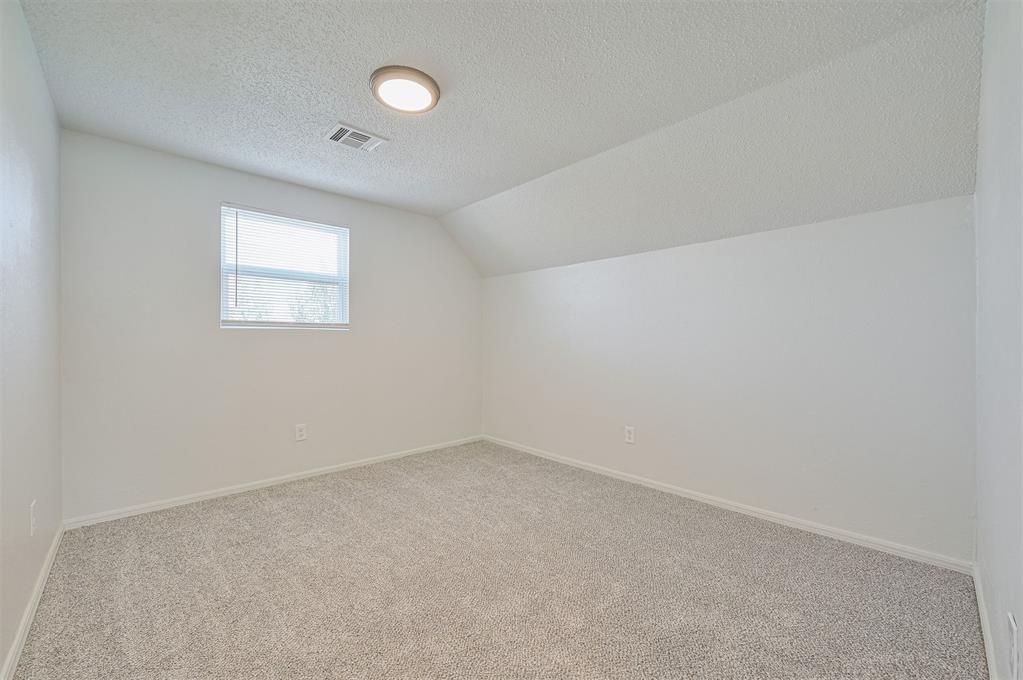 715 Harmon Circle Property Photo 22