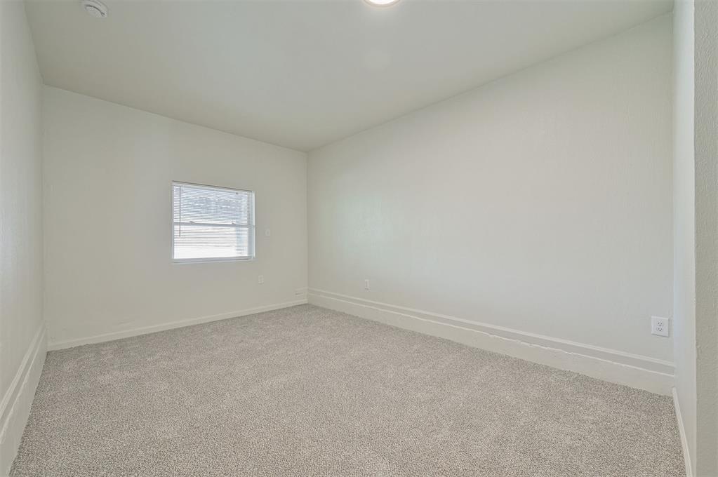 715 Harmon Circle Property Photo 34