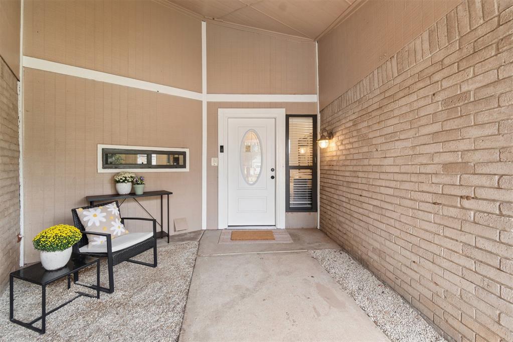 11712 Nw 117th Street Property Photo 5