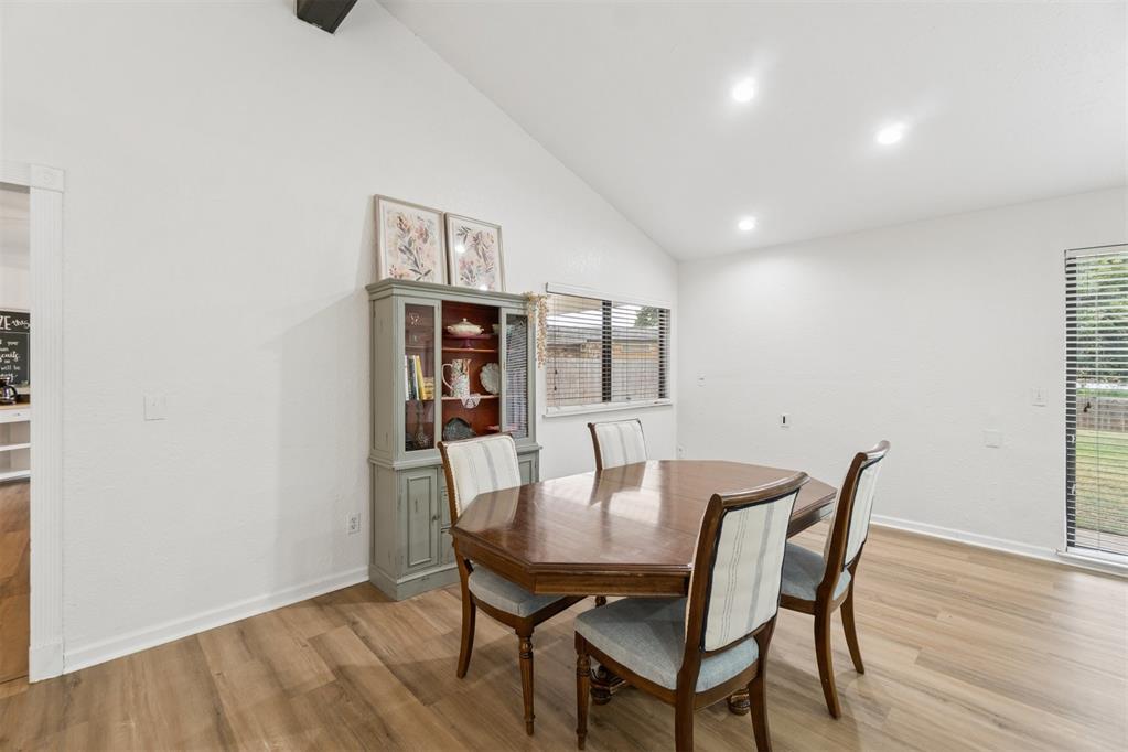 11712 Nw 117th Street Property Photo 15