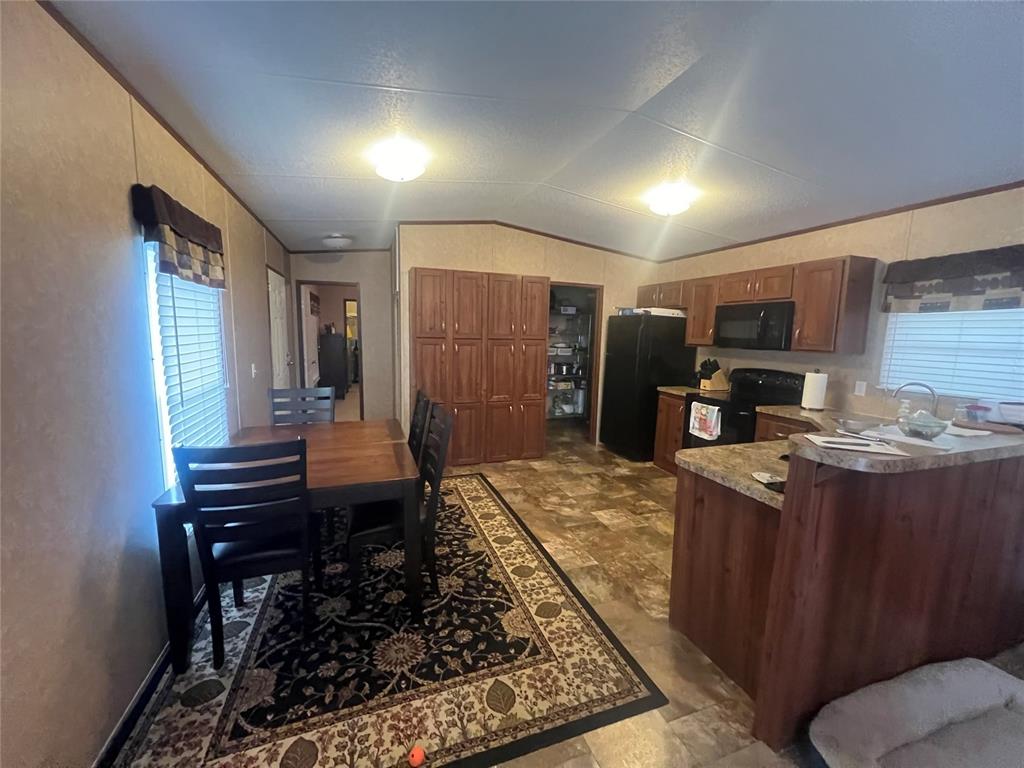 208 S Marilyn Street Property Photo 7