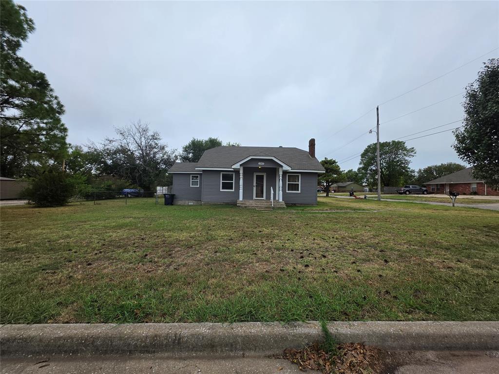 1745 W Wiley Street Property Photo 1