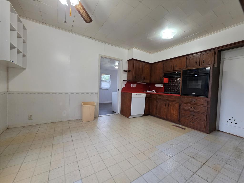 1745 W Wiley Street Property Photo 10