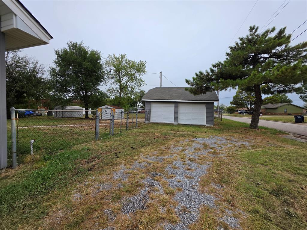1745 W Wiley Street Property Photo 25
