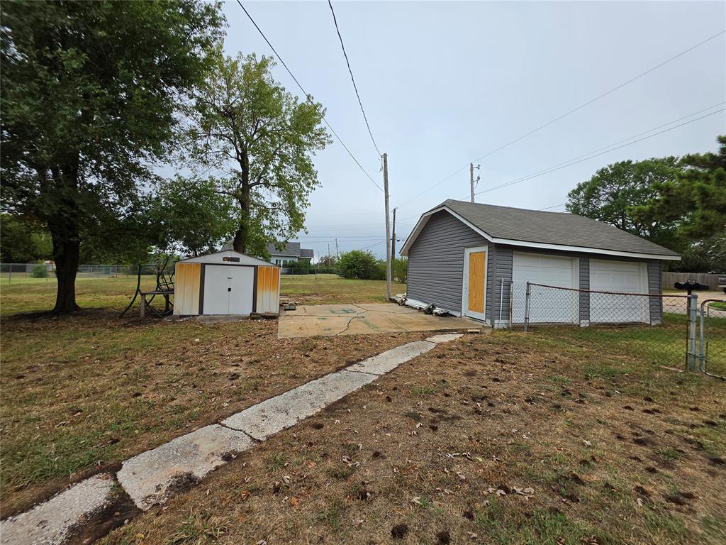 1745 W Wiley Street Property Photo 29