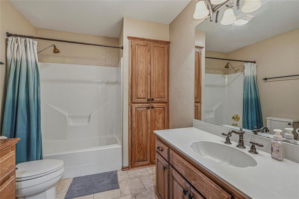 1909 Robin Ridge Drive Property Photo 24