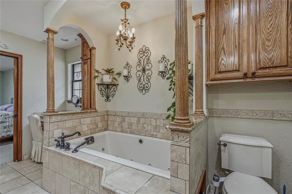1909 Robin Ridge Drive Property Photo 34