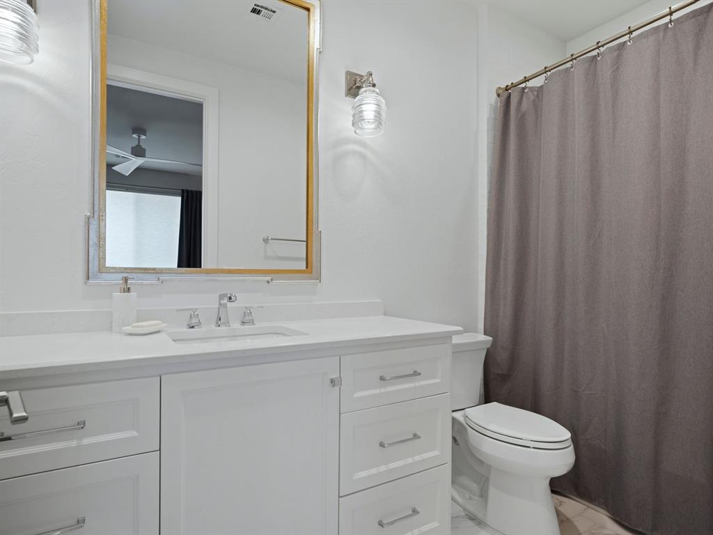 2729 W Country Club Drive Property Photo 41