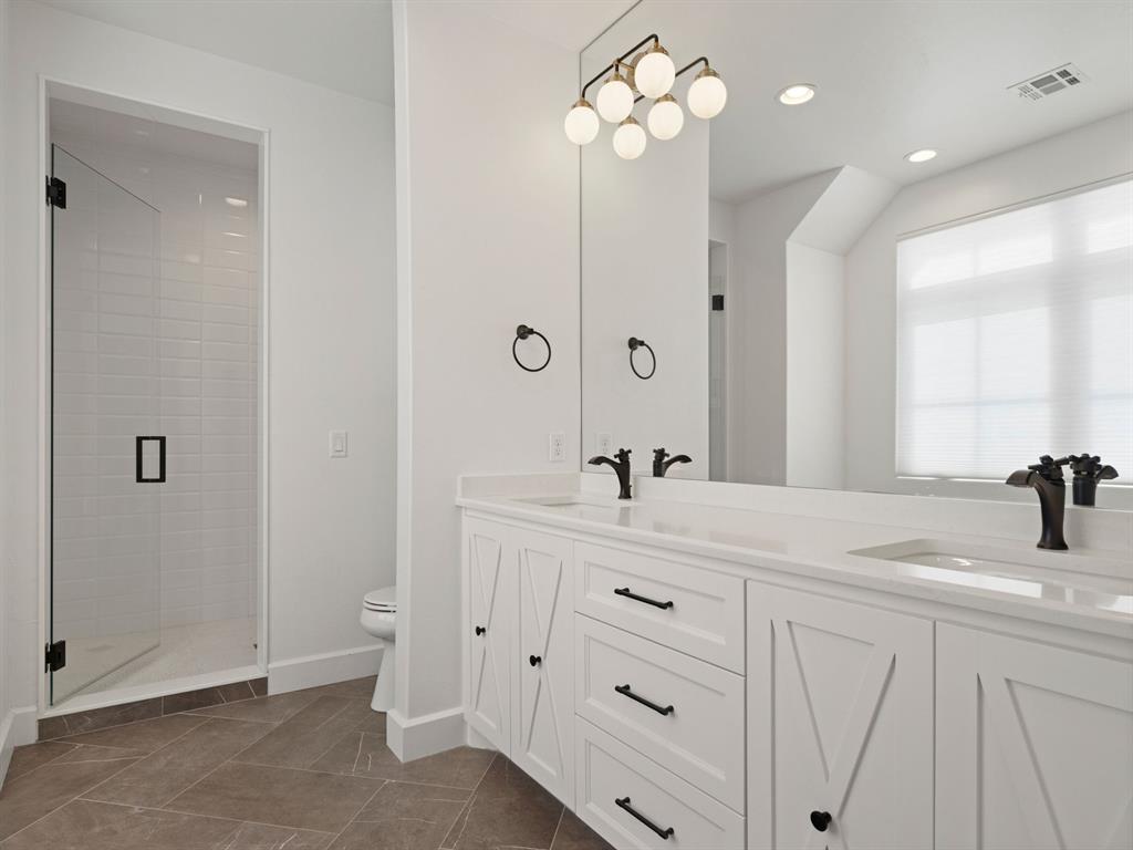 2729 W Country Club Drive Property Photo 44